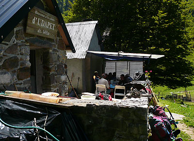 Shepherd's Lunch at Cabane d'Udapet