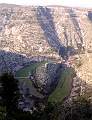  The spectacular village of Navacelles in an old meander of the river Vis.